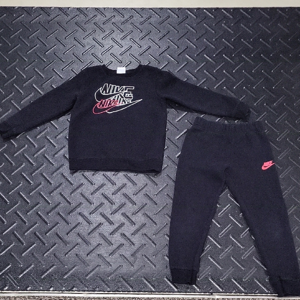 Nike Kids Black Sweatshirt and Joggers Set